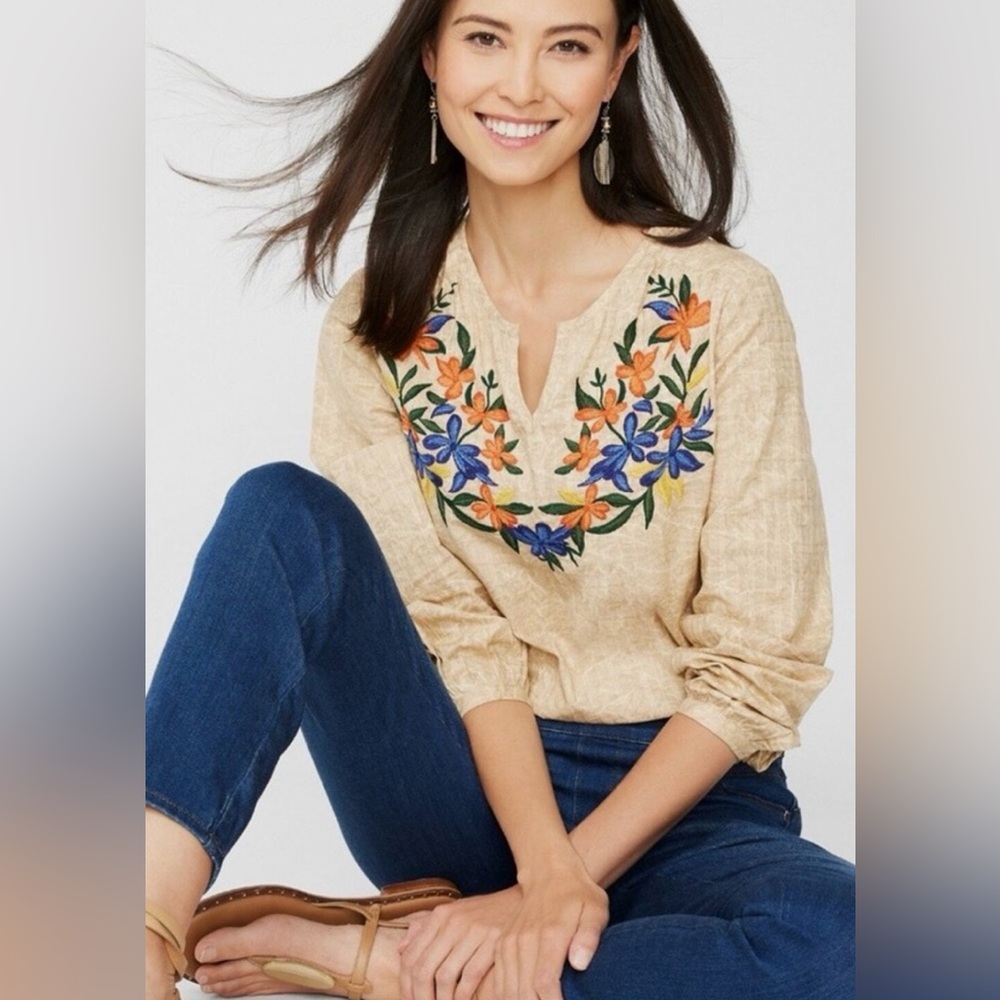 Chico's Crackle Wash V-Neck Blouse/Top. Tan w/Colorful Floral Embroidery Size 3